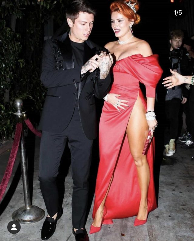 2D8ED8B6-46B2-4D78-824A-942CF3626367