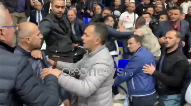 5AED83AC-12E0-44F1-BFFB-72C213D89537