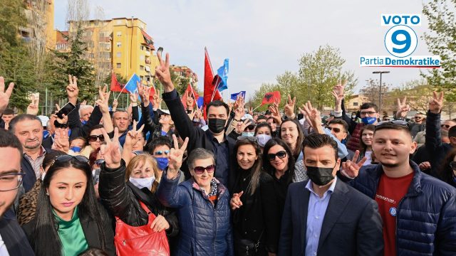 6861E9A0-0723-46EE-9474-E9146C8850E5