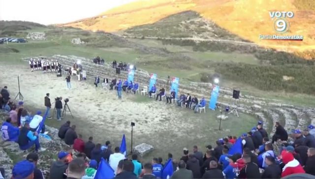 9C9A228F-150A-4F99-9BCC-80B4A382FC53