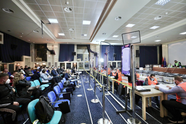 D034BACA-0158-4B6A-B57C-C14A9AE50D13