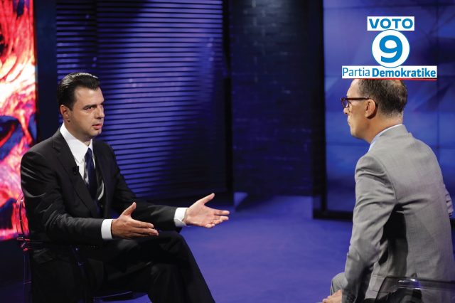 DBAB81D2-1097-4FA7-BC04-337DA7340A8A