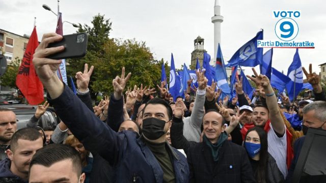 F1171DEB-BACD-4645-BCD2-75E13926D2F0