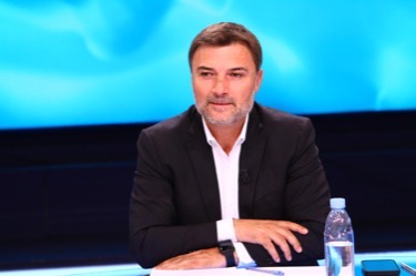 20A7CAF3-B54D-4E9F-8CD9-841AEA304534