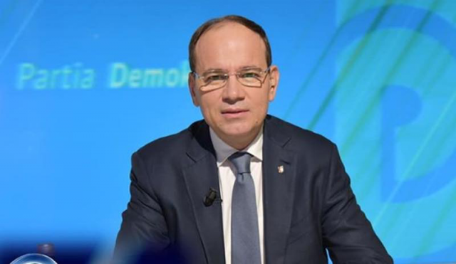 AF5697E4-5534-457C-98BD-F3F11099D54E