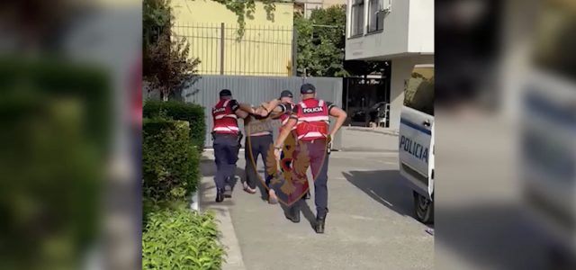 103E988E-C44E-4525-849D-753BCE620F78