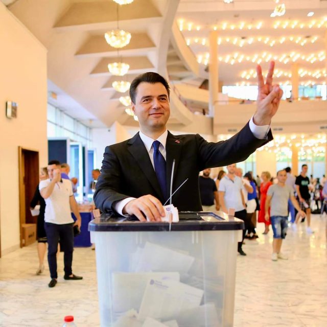 basha votim kuvendi kombetar