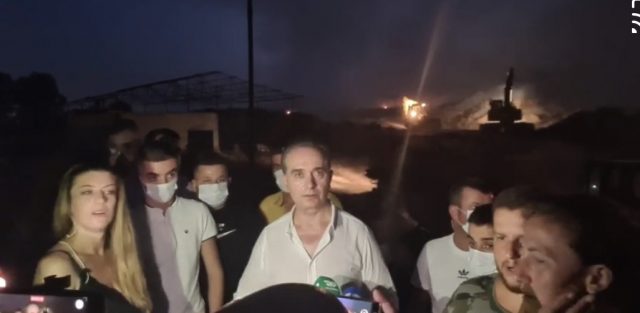 AE7298DC-E21C-49FF-8B23-A63410853E44