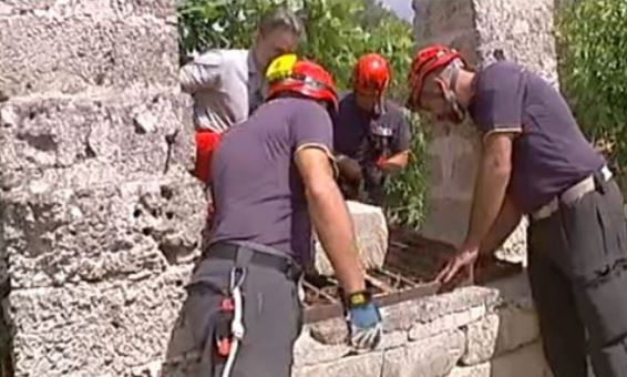 AF2D208E-78EE-4A43-9504-CC93DF1EC8B1