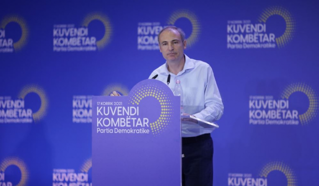 CAE6402A-AE7A-4377-8E33-AE6C58A5B6F6