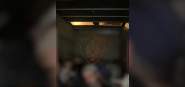 B63E4F53-561E-47C8-BEAD-DF24C5CEF426