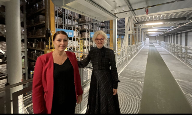 6732D82A-AFB5-478E-98E3-D55443FB88A8