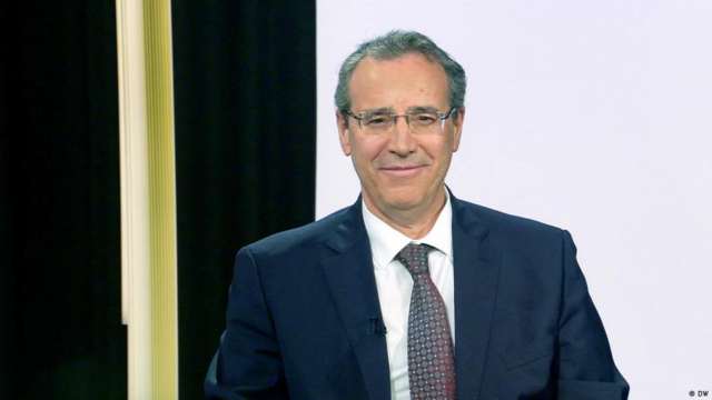 A06C41B4-6363-403B-8205-8C4D613BFD81