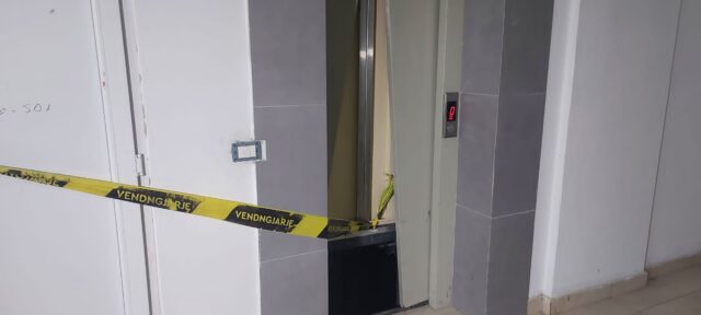 BD63759D-64EF-4879-A5F8-486A8FF444FE