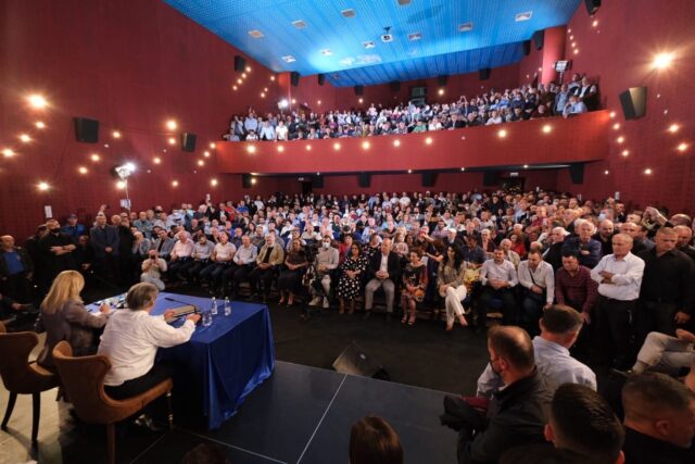 35D4B80F-53FC-46A4-BE39-F9409EC74F3D