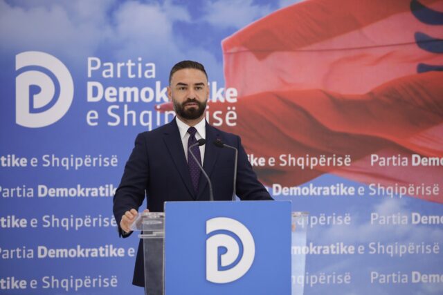 4C64190C-8E96-4B54-941C-0BD2A5747369