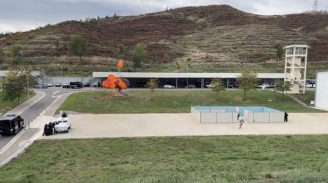 039C58A9-EDC2-463B-A032-D153DD191290