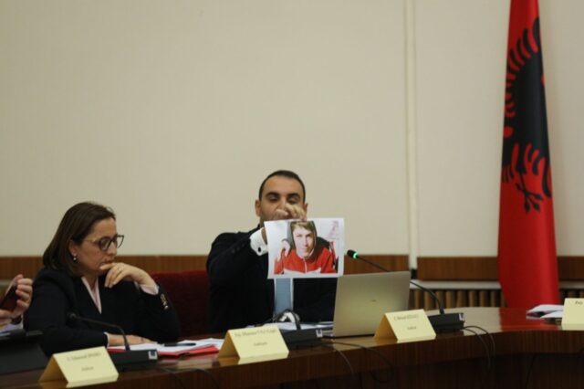 695E6349-376A-478E-8C9F-2F269321DBB5