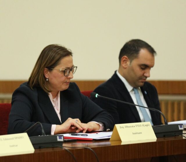 E4520BD6-B263-4B36-AE40-23D966056DC0