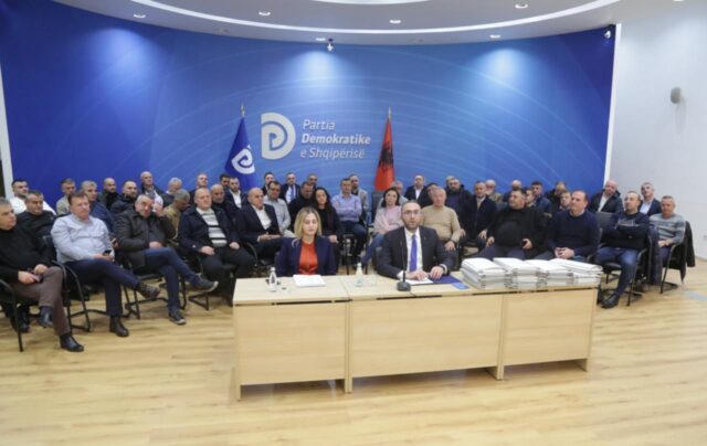 Gazment Bardhi formularë