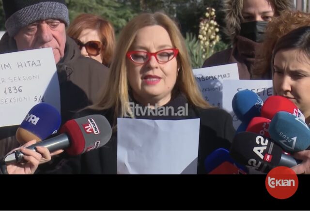 1A9D829F-DF97-498D-A5DB-1300CAED9310