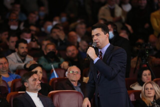 4CF44E34-D499-4489-ABE3-8359B332A8AE