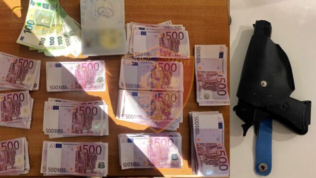 4D648460-CDB0-4FB1-BEF9-C494CE289648