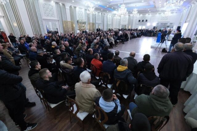 52667BCB-5CF5-4795-98B2-ACE5C0857E50