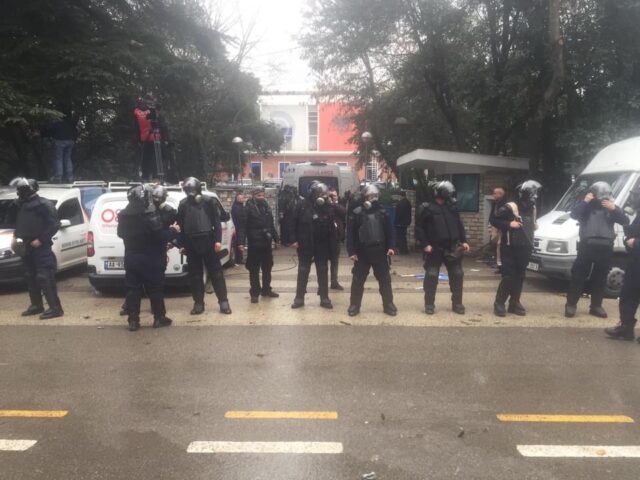 pd selia polic protesta janar 2022