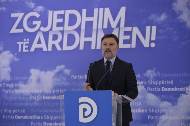 EB1E17D3-4FF7-4BB0-9772-0F02261360EE