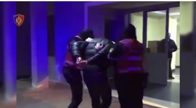 EE2C9A0B-3625-4460-9484-492B462965C3