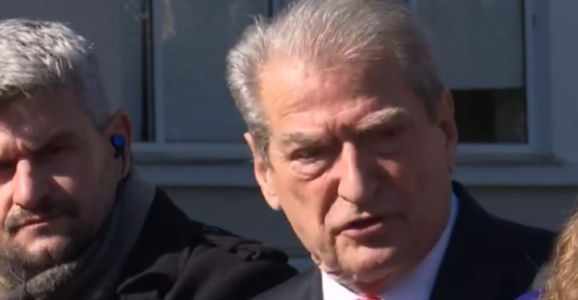 00EB9812-9789-4BB6-96F7-929641E6F9F2