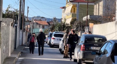 6C5E4B9E-2E29-40EC-88D5-0A387E4586A2