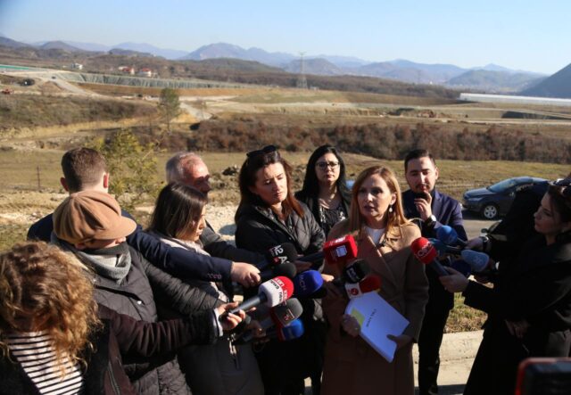 71CB0720-0ED9-4DF5-9D4D-4B1C2EB7788B