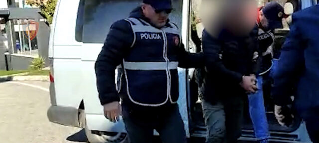 7766760B-87BC-46FA-B31C-BD1C68AC0C88