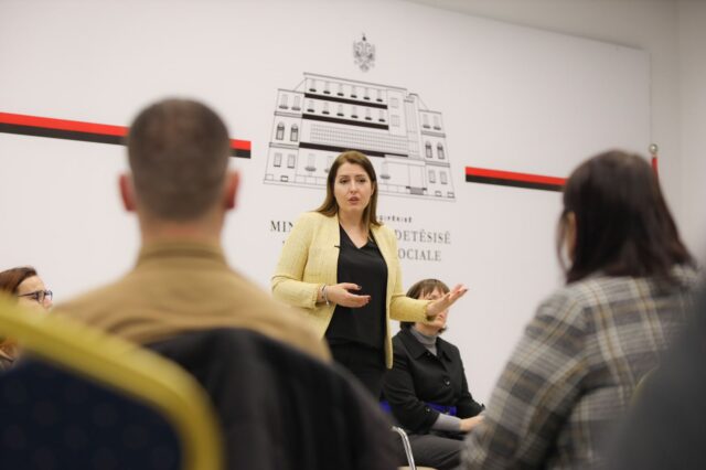 A6B8C5F7-BFCE-433B-922E-0A7FEB3C3BF2