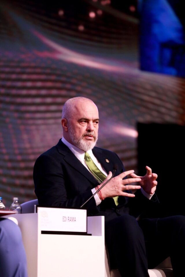 371B59BC-972E-4D4C-AE15-95BB5170FDE9