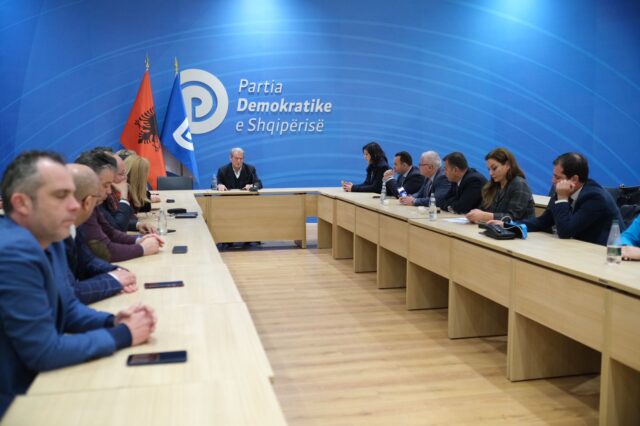 50E811FA-E42D-426F-BAD0-ADC13DDD4A4D