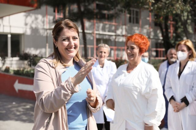 9037662F-0092-4344-A880-E34B188D4F02