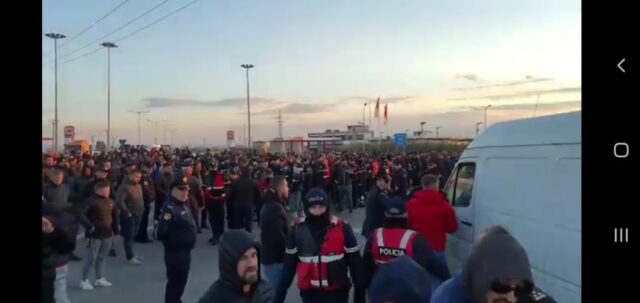 B84A2A46-BA3D-4B31-B483-4528A09E6E24