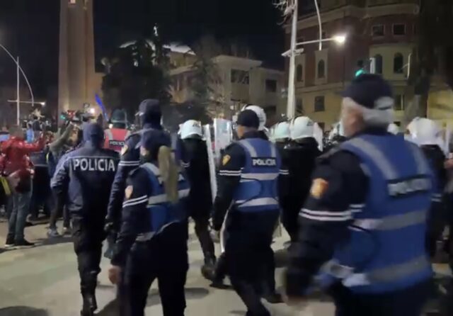 polic protest mars 2022