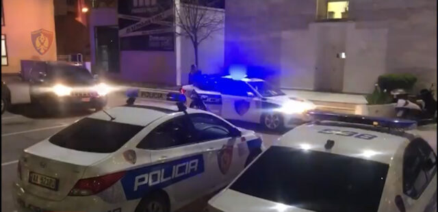 C60BC968-A194-40A6-97C0-AC8F7043EAB1