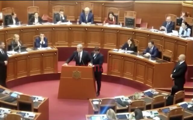 061A71E2-5D4F-4DCD-BA2D-FD4E4199299A