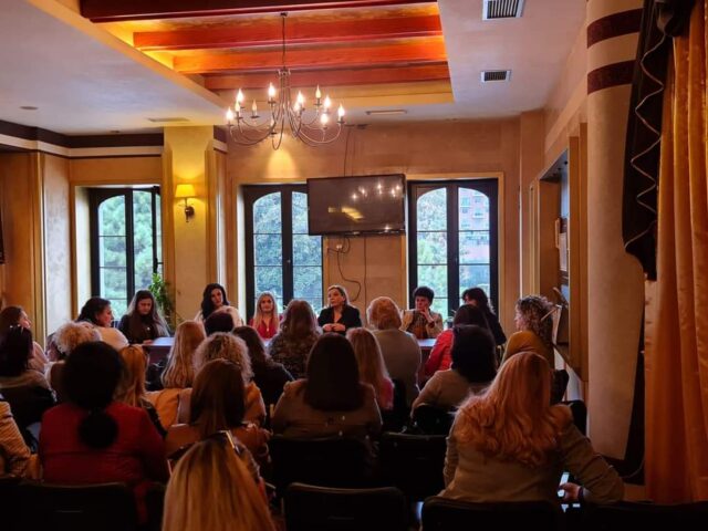 40677061-BDA7-4A3D-91AE-95BE41193CF9