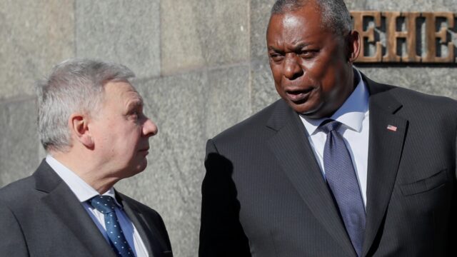 A9E6DDCE-6CF1-4E74-A992-A6610B8EBD71