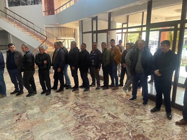 C9413235-A489-40A5-B2BF-5297AB1028EA