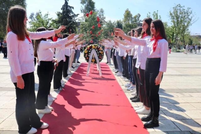 8B7A7470-B728-42A6-A5D8-807A7A4ECBB1