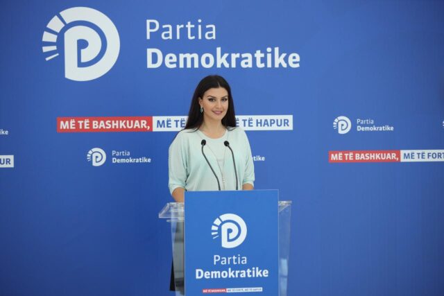 91050689-C9E5-41AF-B697-C6C450C90594