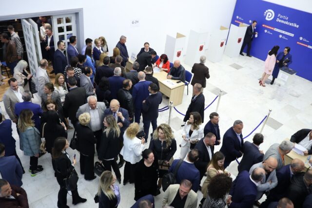 F8762B74-84CD-41C2-87FD-22E484B379FC