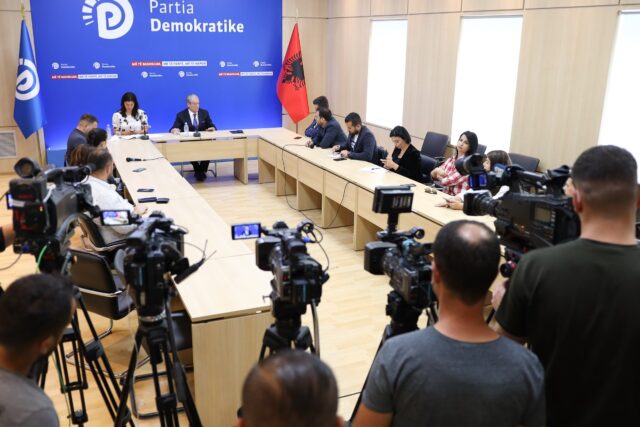 Berisha pd konferencë shtypi